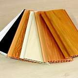 Пластиковая вагонка против вагонки из дерева