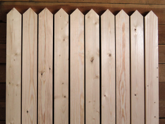 Деревянный штакетник «карандаш» : 20x100 мм