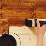 Как покрывать лаком дерево?