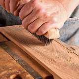 Браширование древесины